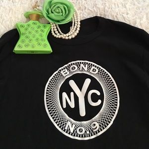 NEW Bond No. 9 exclusive long sleeved tee …